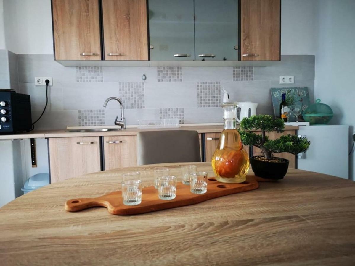 Apartman Borna Otocac Exterior photo